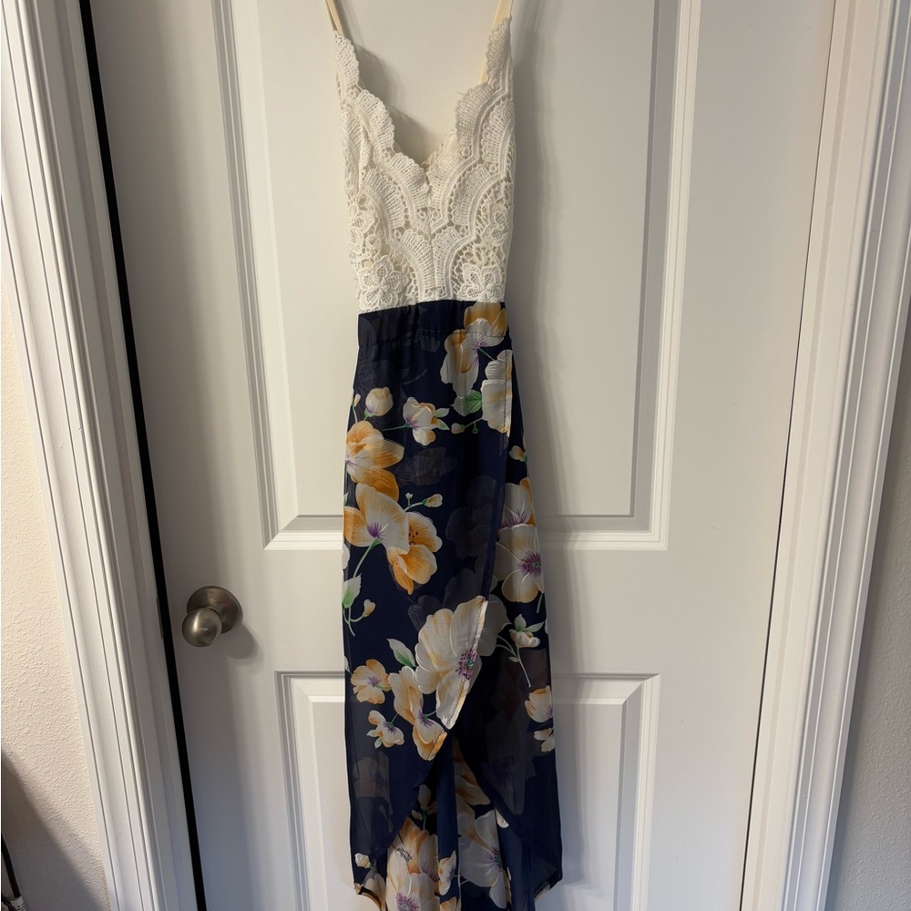 Floral Lace Maxi Dress